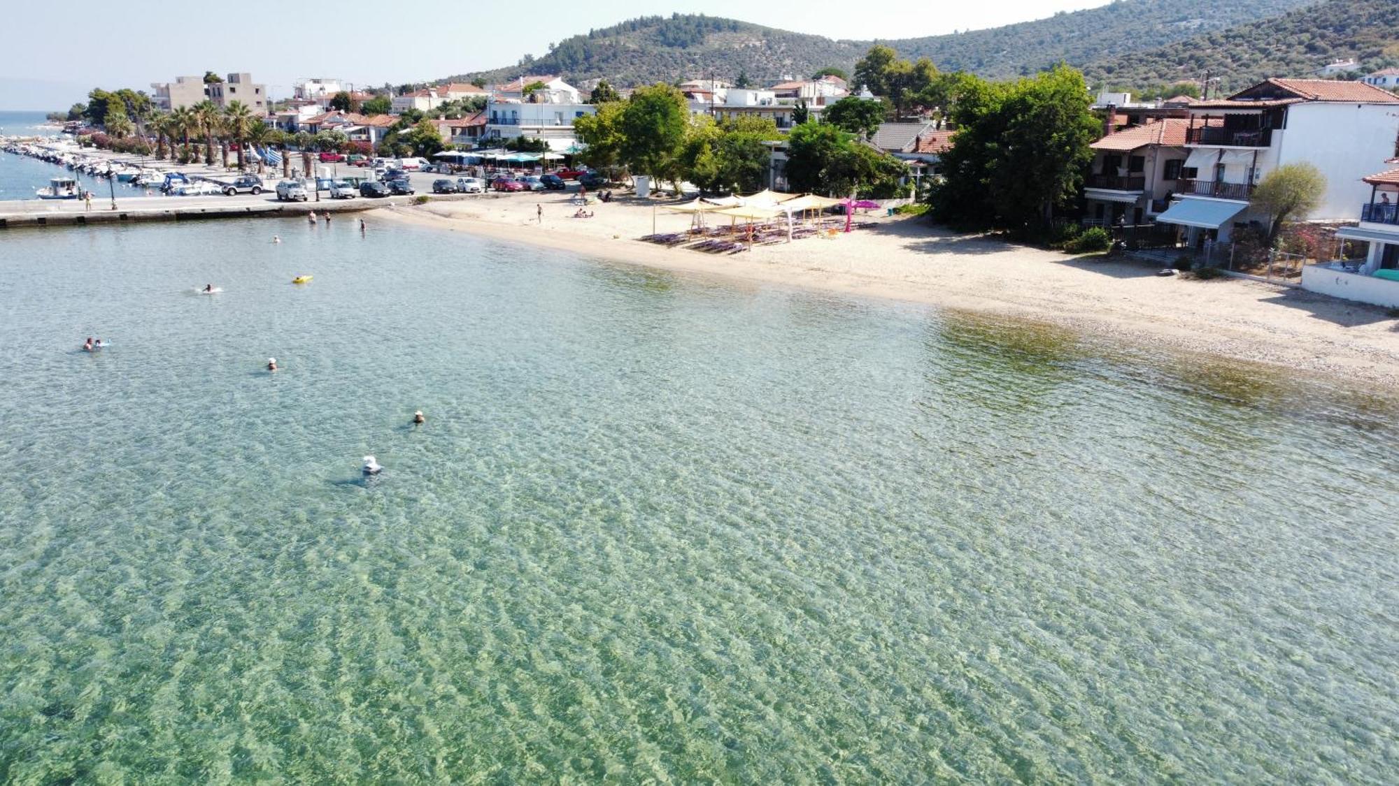 Beachfront Apartment Thassos Skála Kallirákhis エクステリア 写真