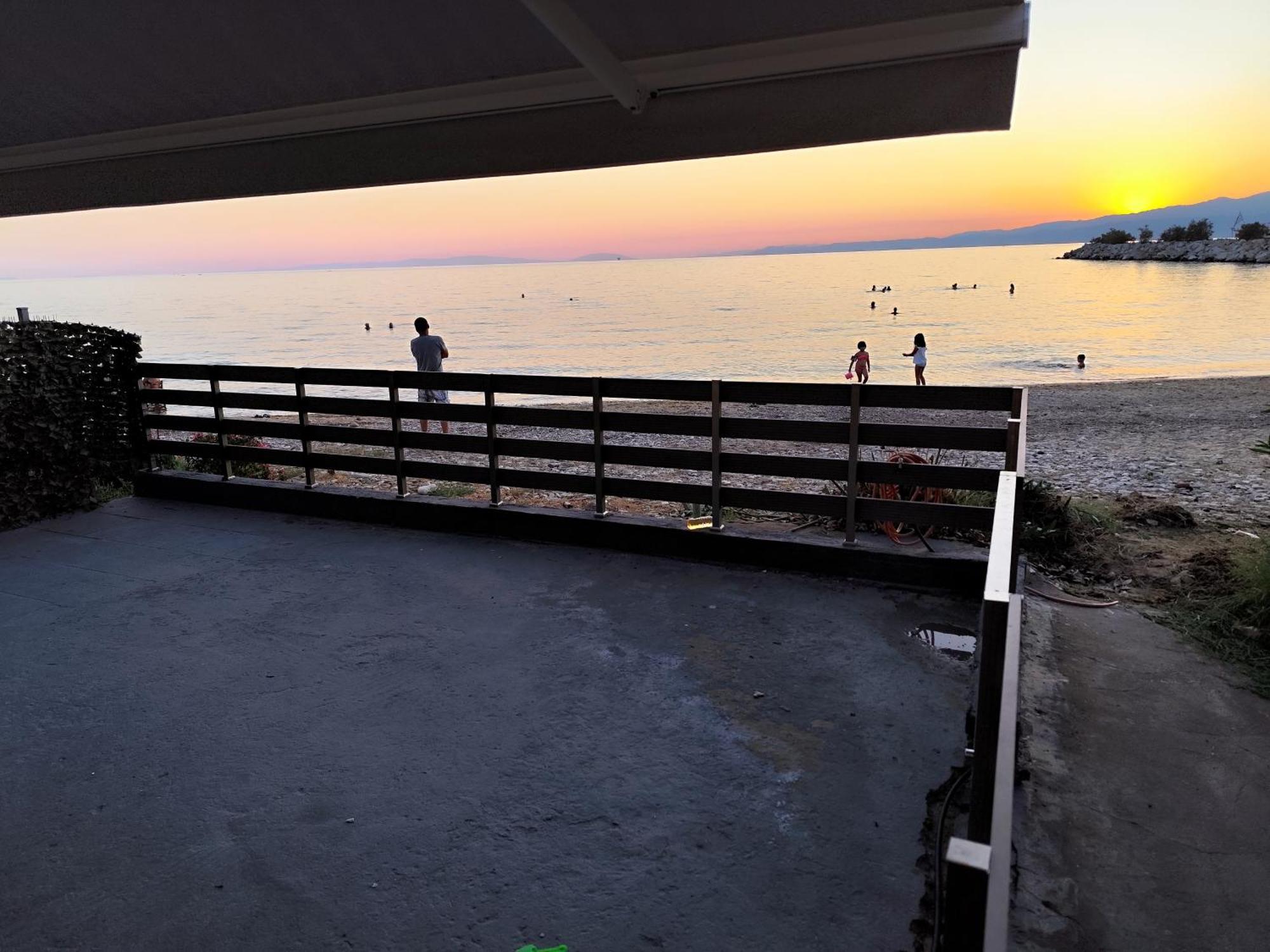Beachfront Apartment Thassos Skála Kallirákhis エクステリア 写真